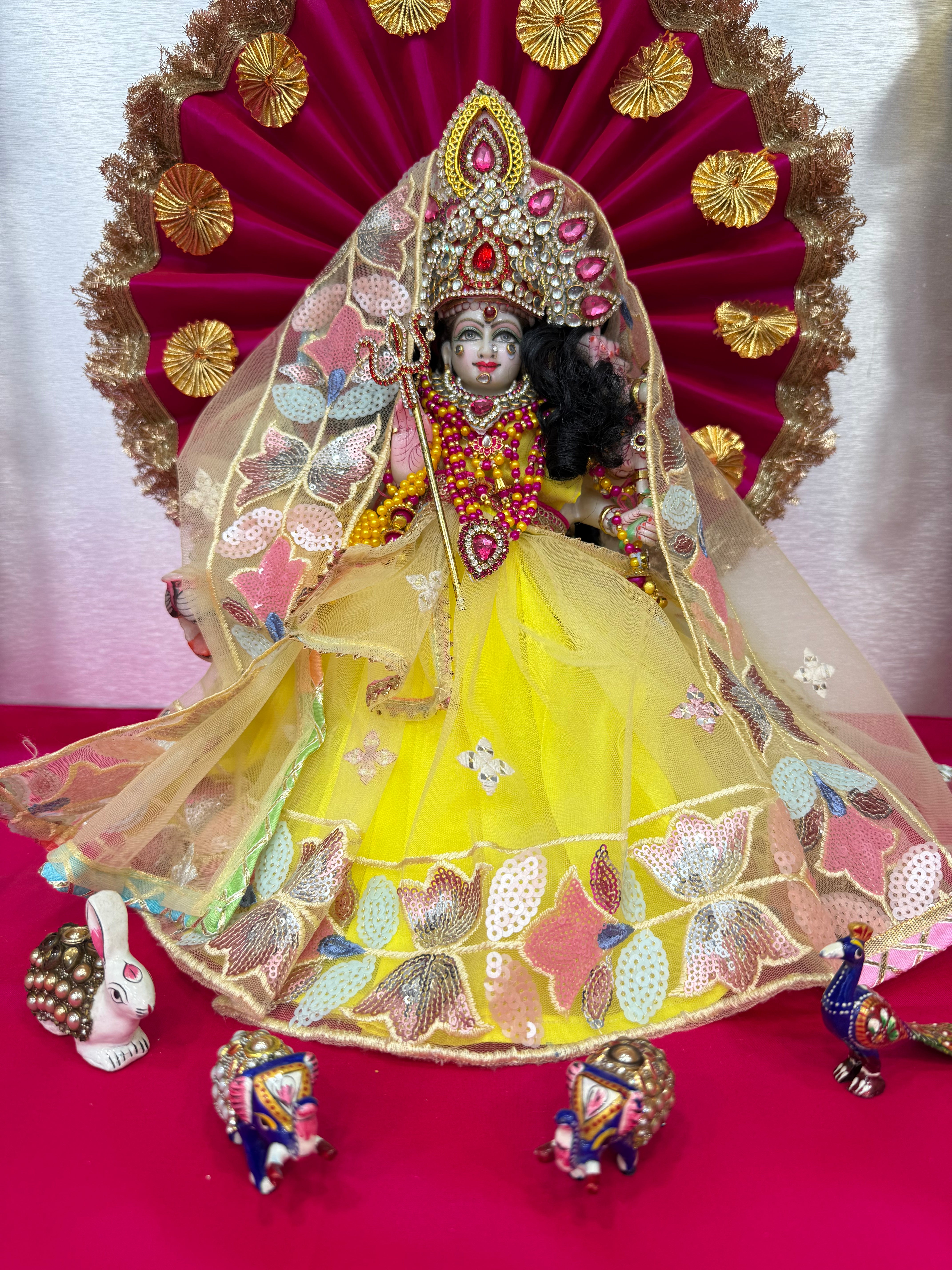 🌟 Mata Rani (yellow with pink stone mukut)