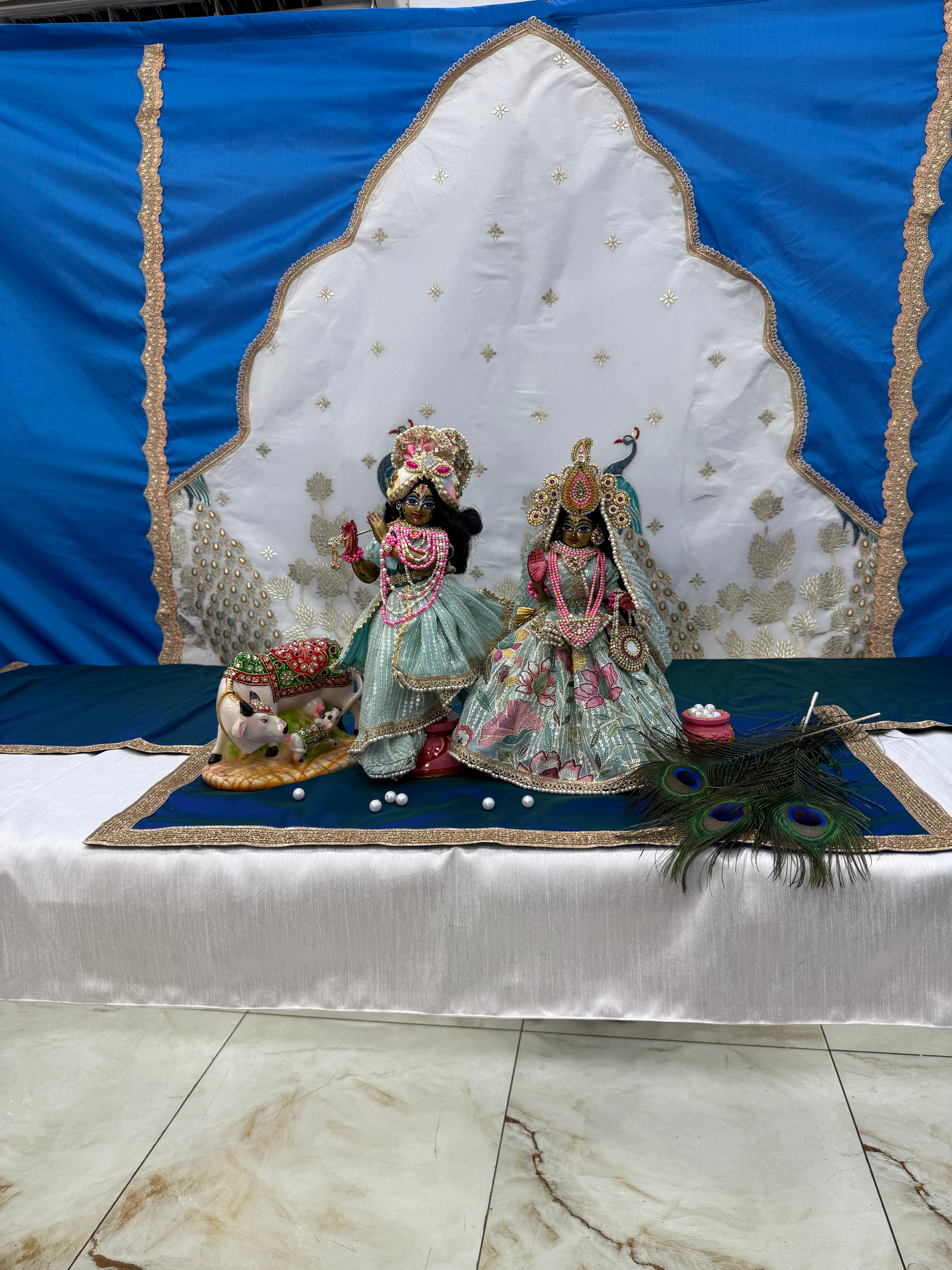 🌟 Radha Krishna (Seafoam Green)