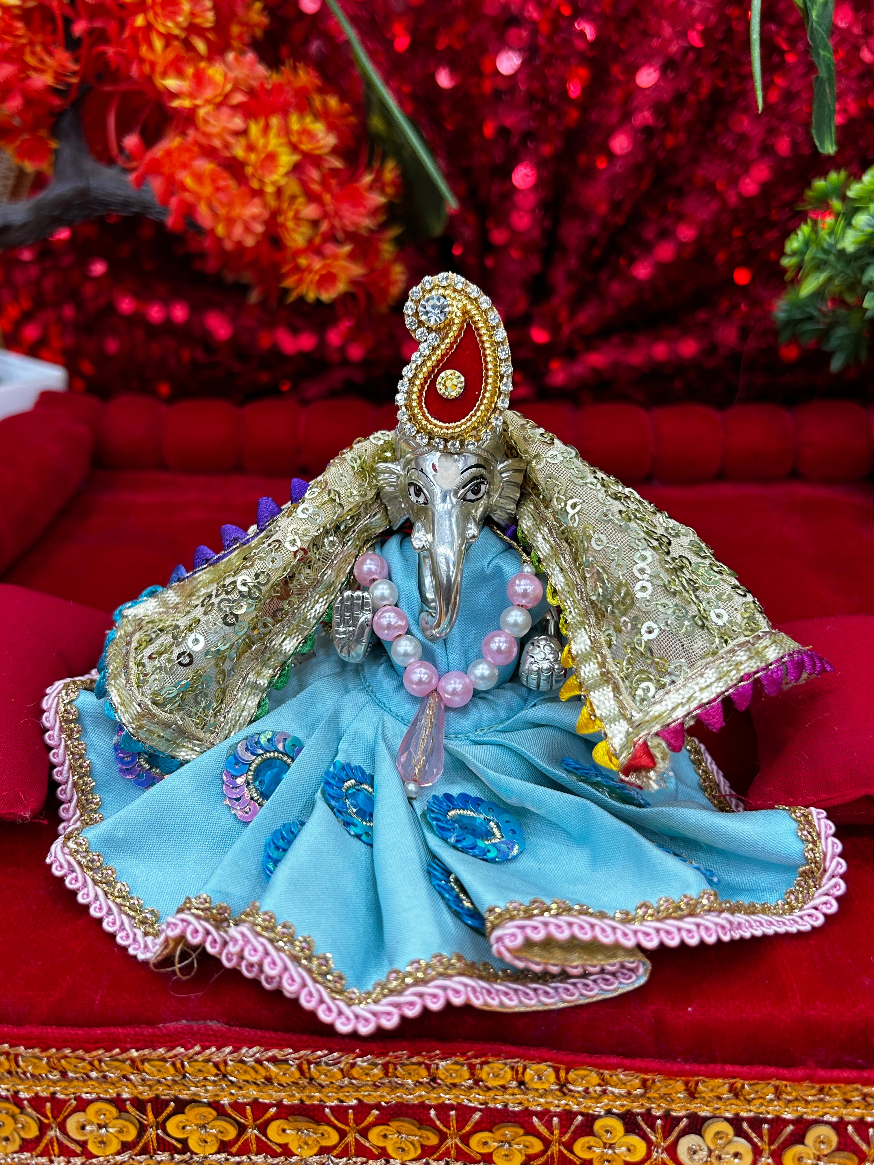 🌟 Ganesh ji (Light Blue & Cream with Red Mukut)