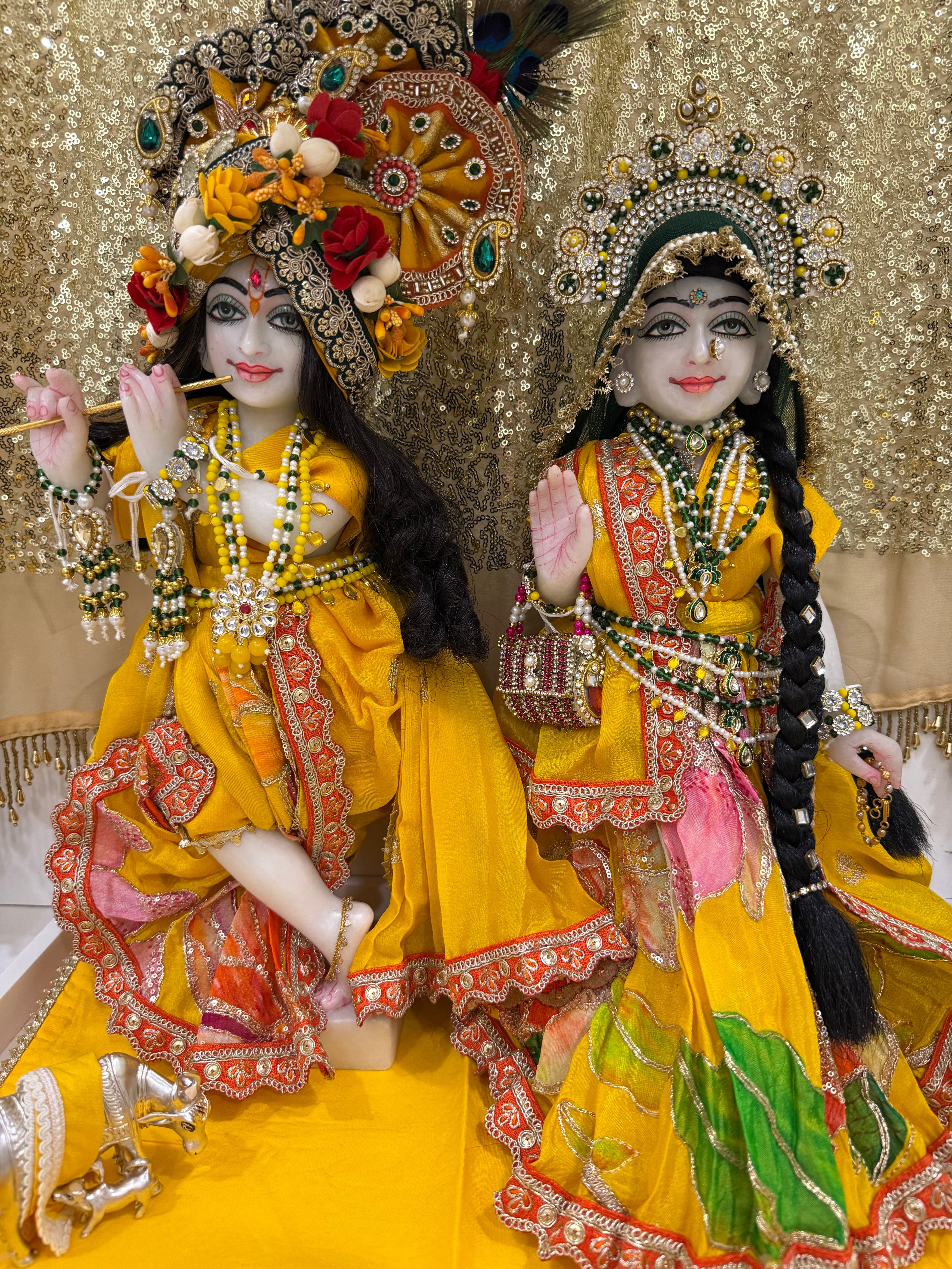 🌟 Radha Krishna (Yellow with orange border)