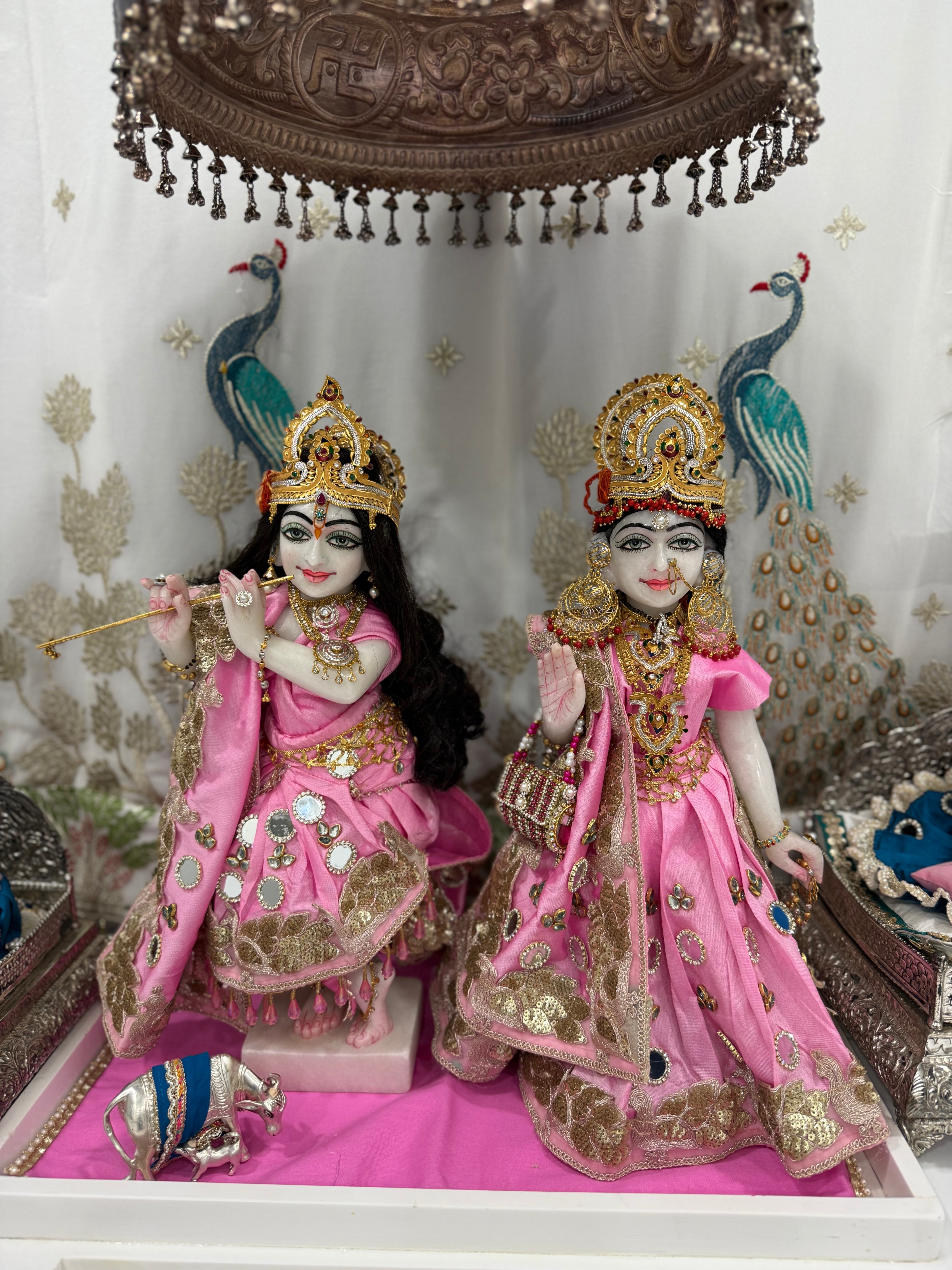 🌟 Radha Krishna (light pink with mirror work)