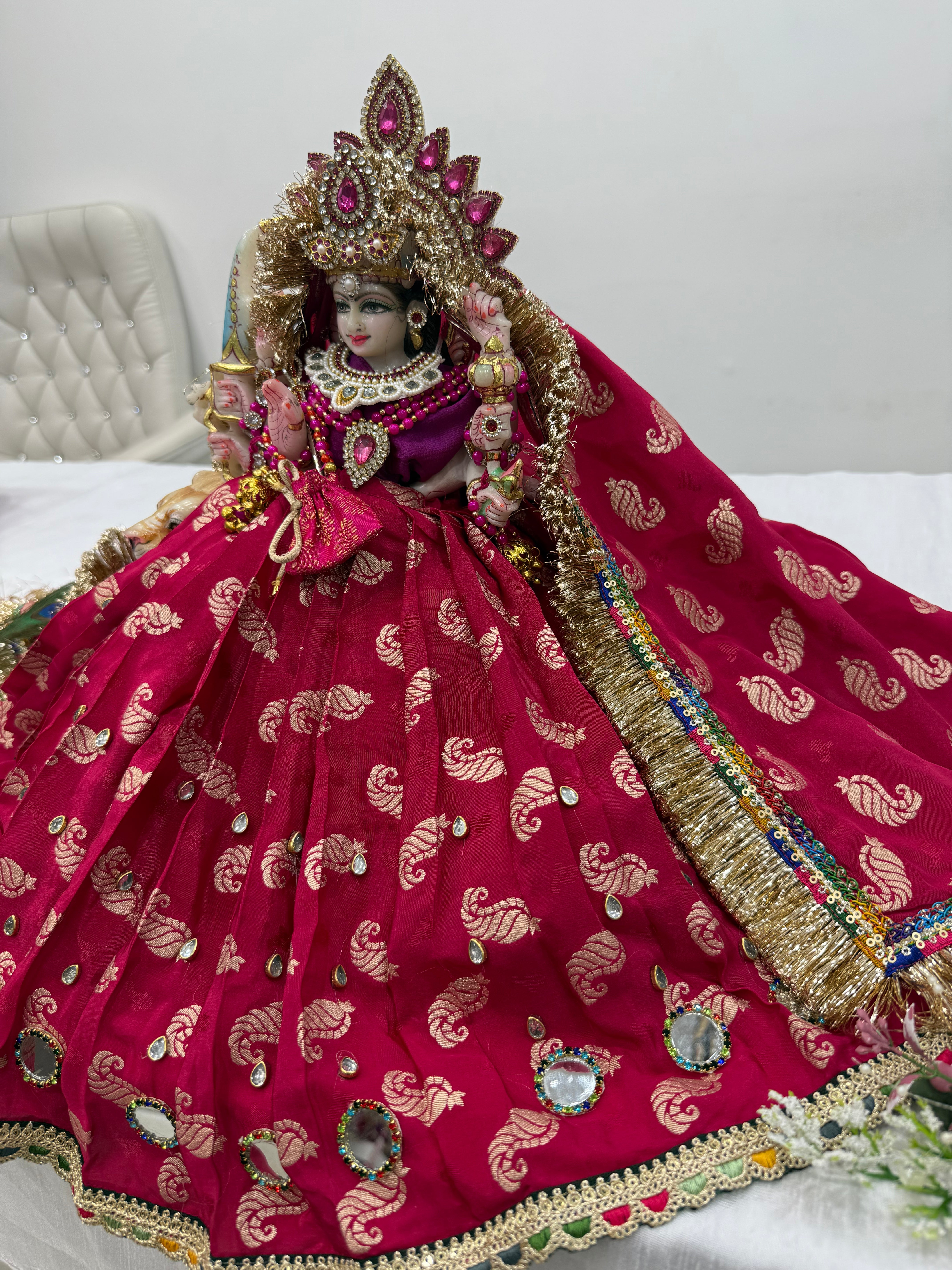 🌟 Mata Rani (maroon with mirror work)