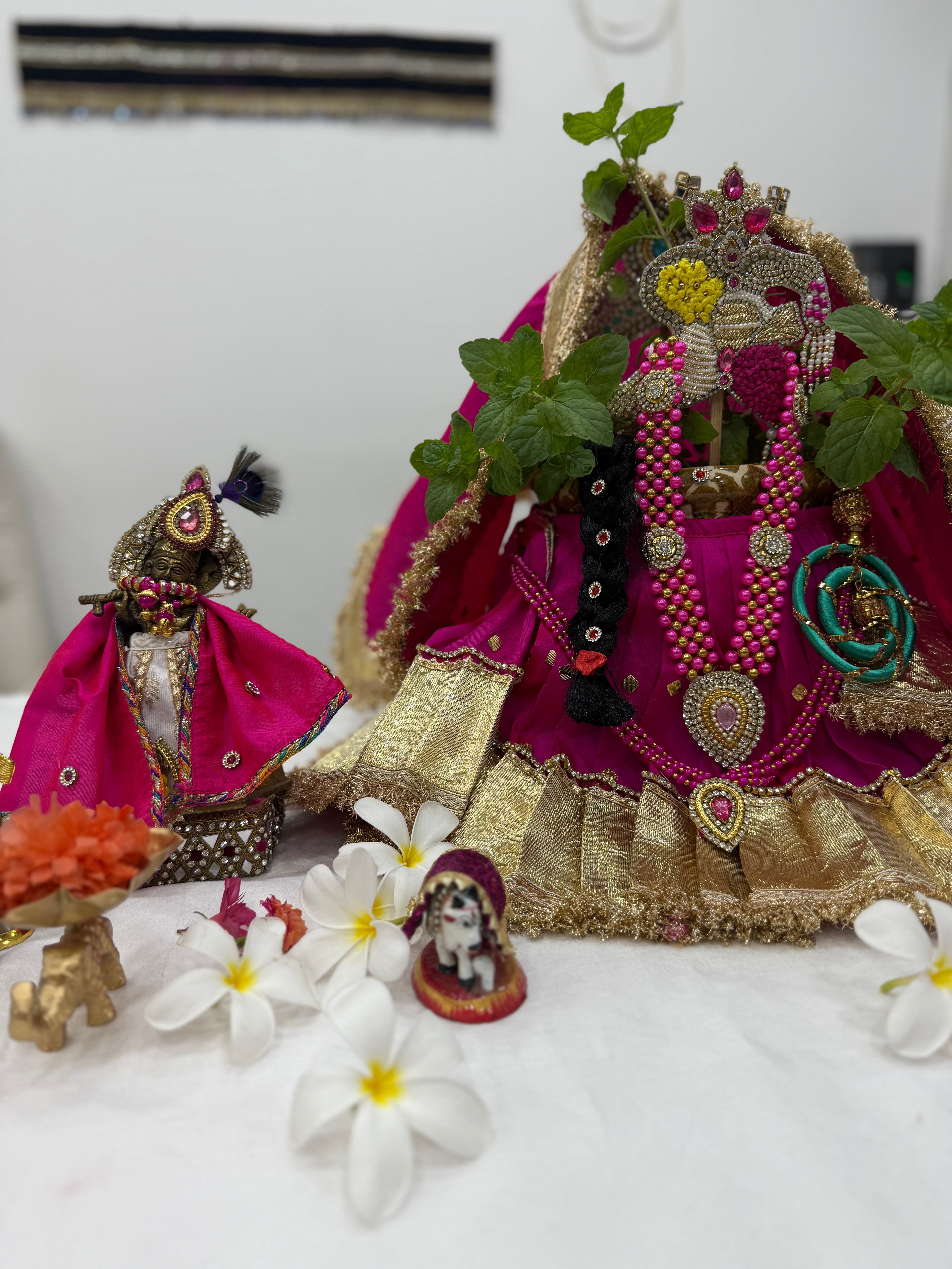 Tulsi Poshaks Lehnga With Duppatta