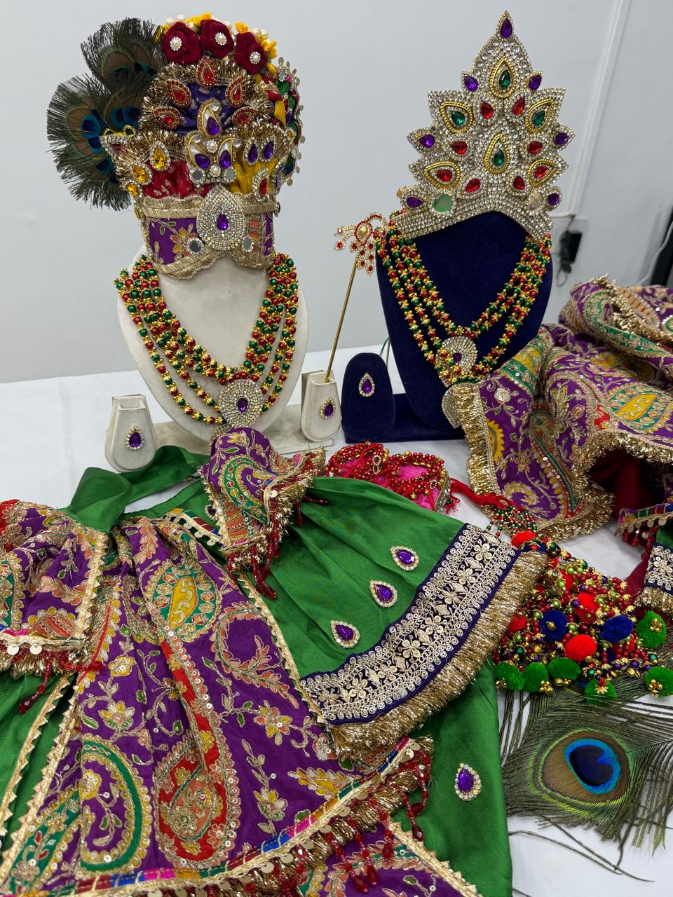 Radha Krishna Ji Poshak & Matching Shringar Set || 2 Feet