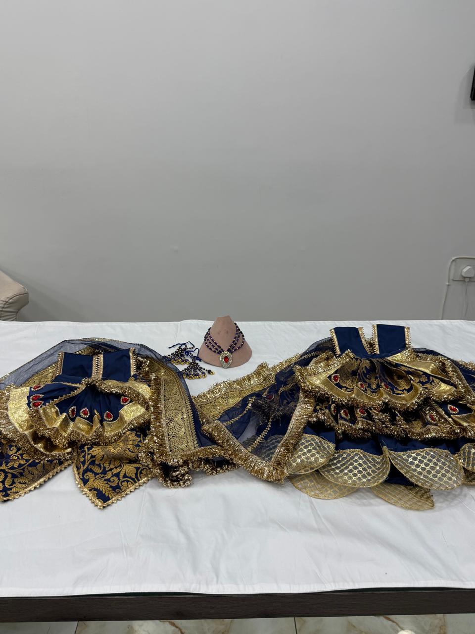 Radha Krishna Ji Poshak & Matching Shringar Set || 18 Inch