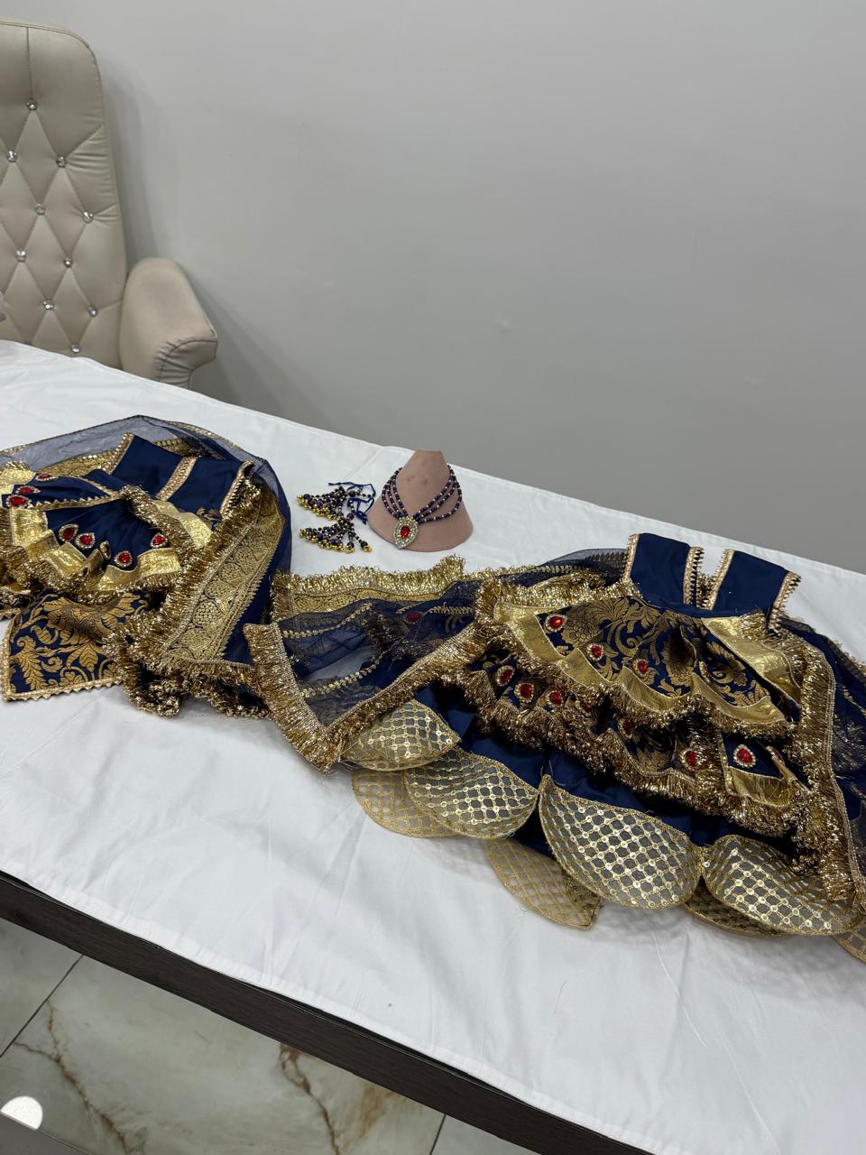 Radha Krishna Ji Poshak & Matching Shringar Set || 18 Inch