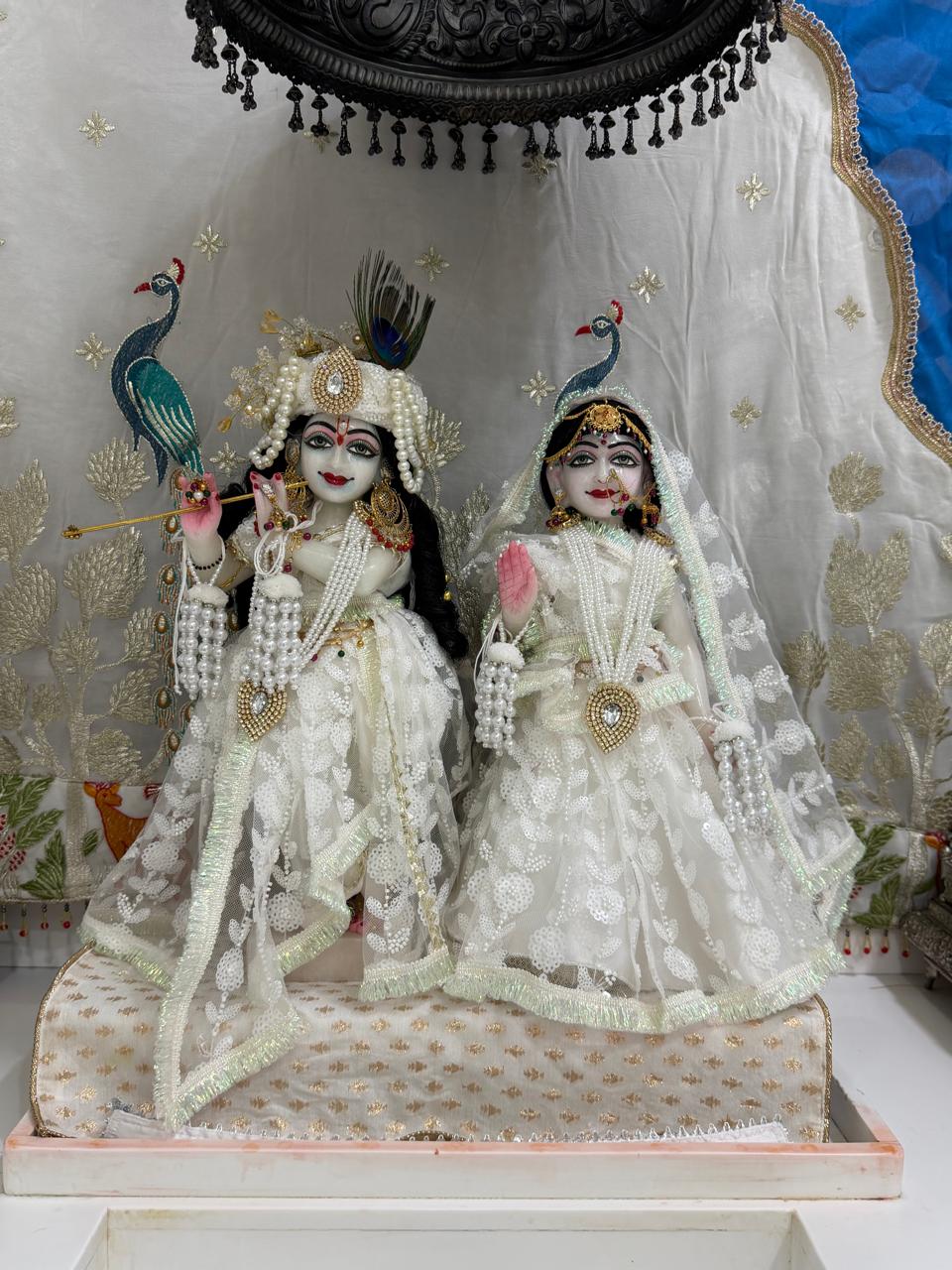 Radha Krishna Ji Poshak & Matching Shringar Set || 10 Inch