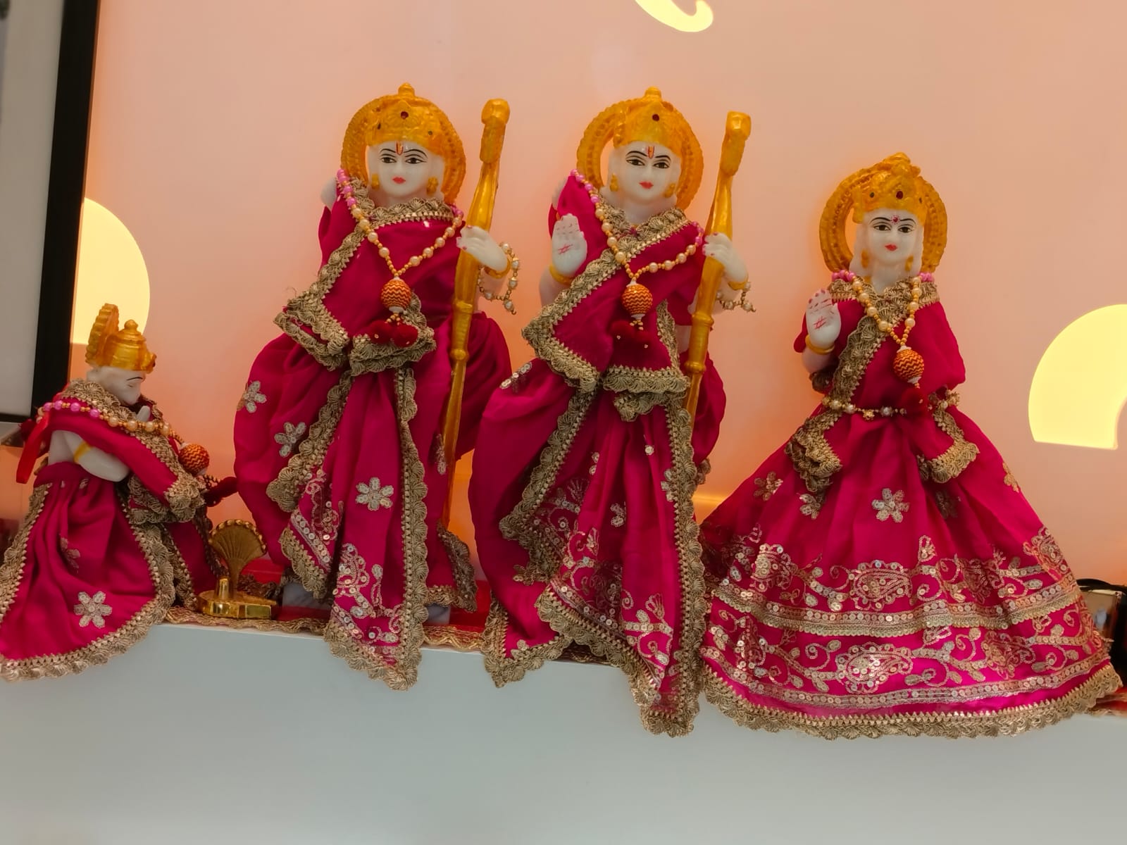 🌟 Ram Darbar (Dark pink)