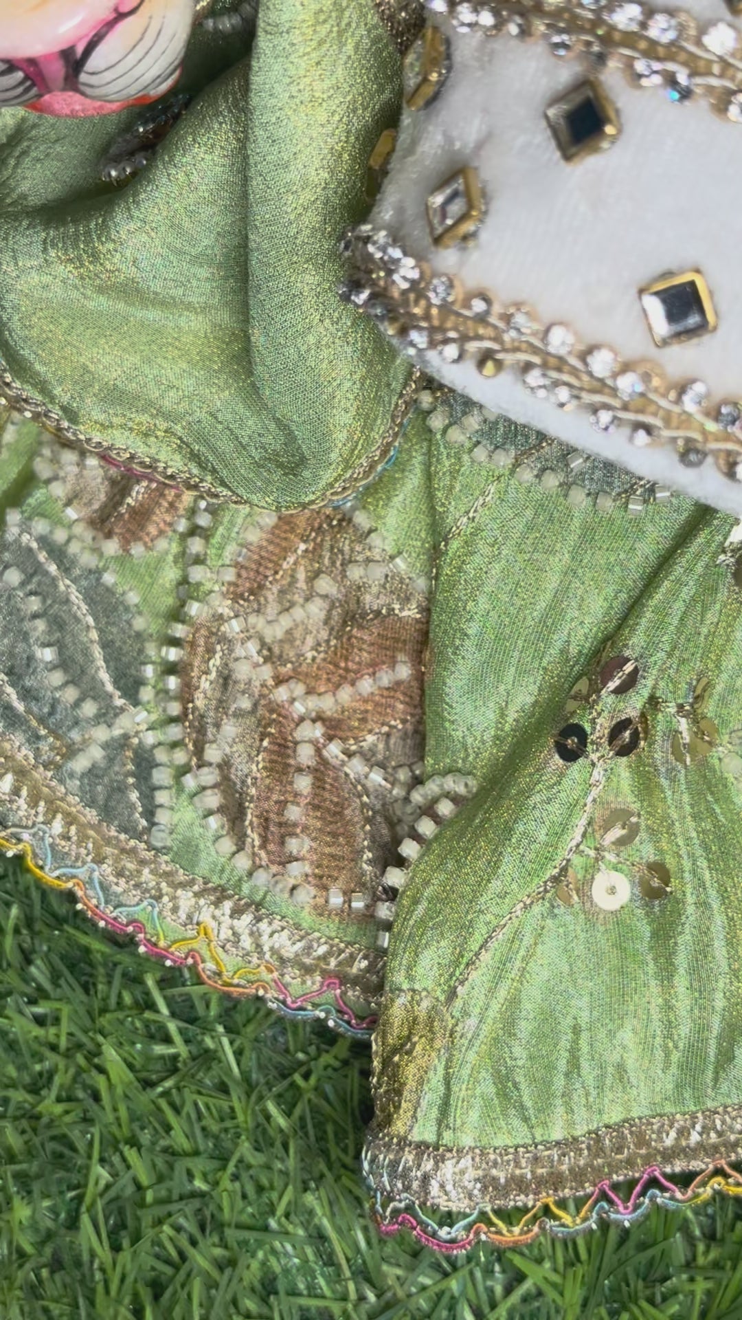 Load video: 🌟 Mata Rani (pale green with red mukut)