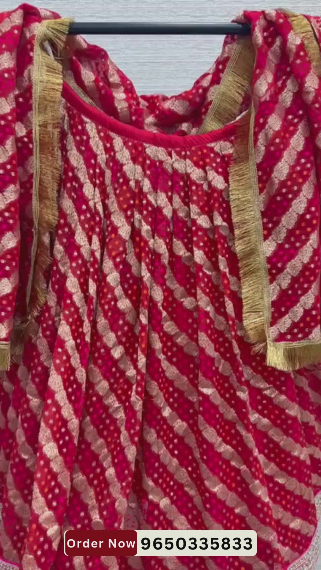 Load video: 🌟 Mata Rani Poshak Set