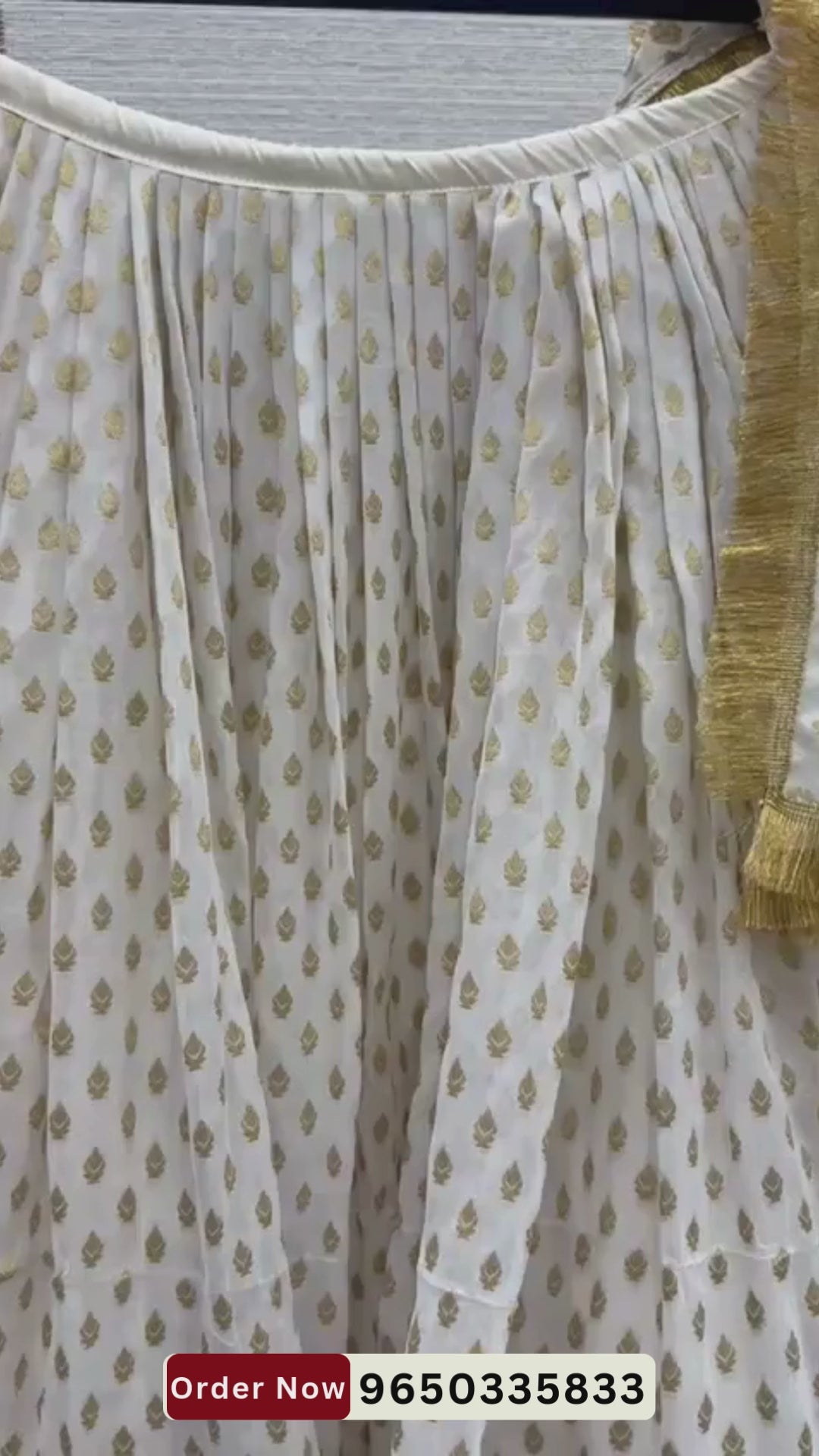 Load video: 🌟 Mata Rani Poshak Set