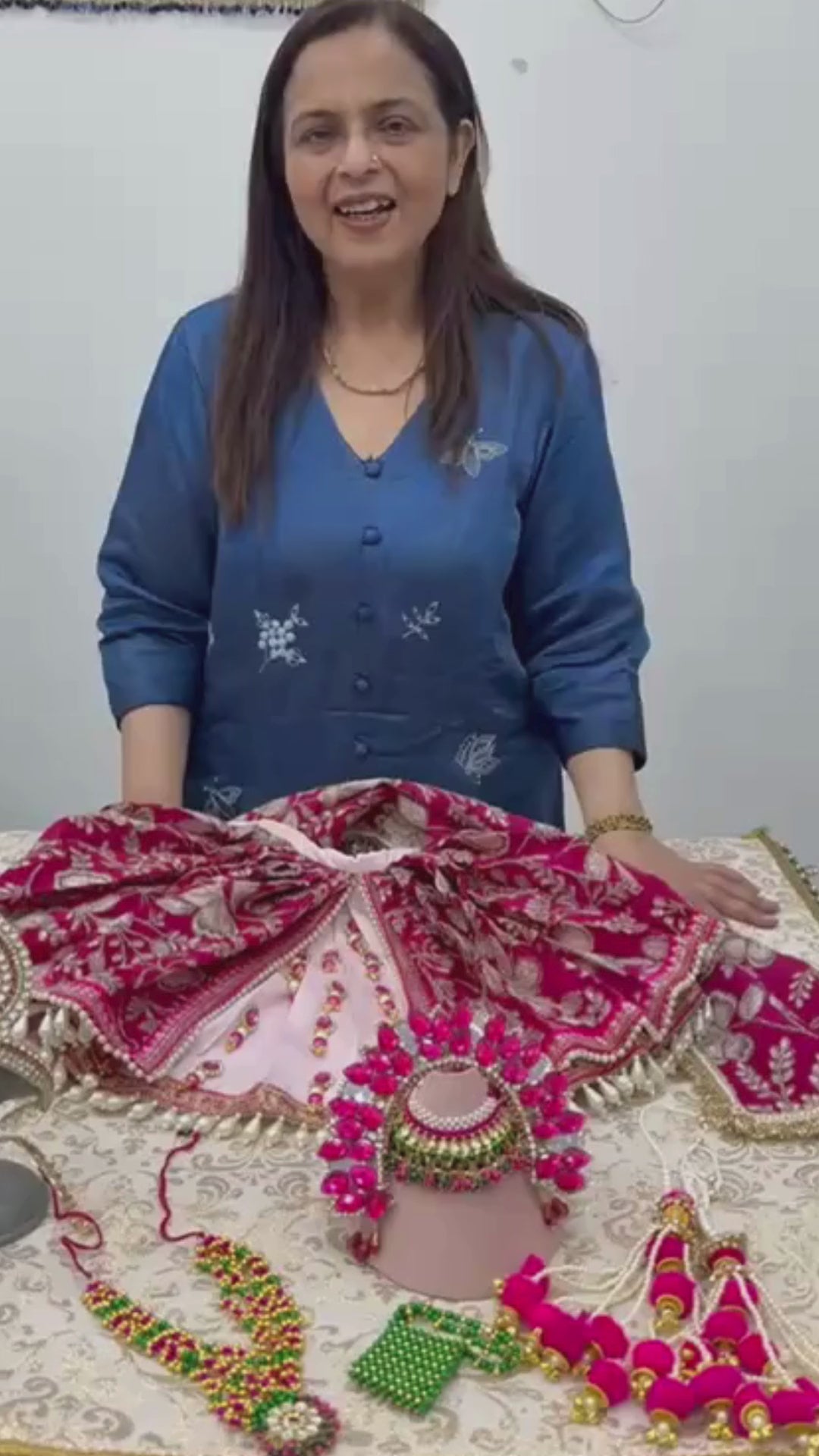 Load video: 🌟 Premium Mata Rani Poshak Set