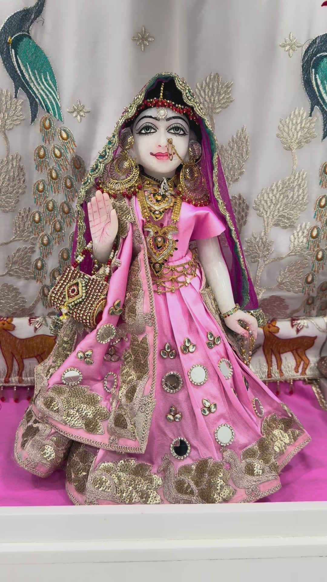 Load video: 🌟 Radha Krishna (light pink with mirror work)