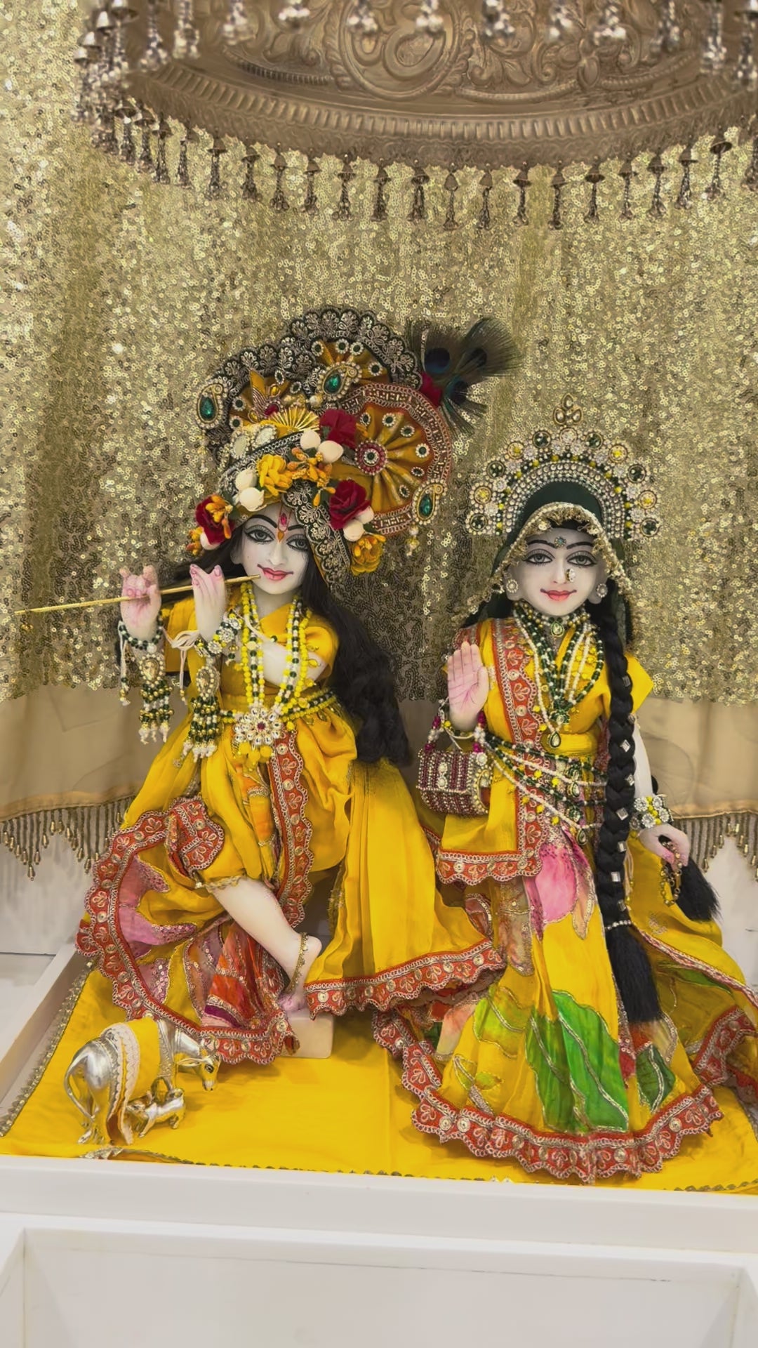 Load video: 🌟 Radha Krishna (Yellow with orange border)