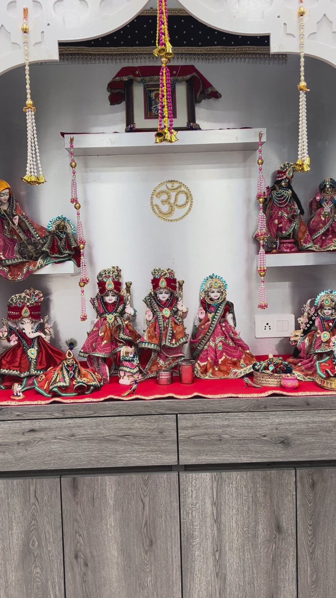 Load video: 🌟 Ram Darbar (Pink &amp; Orange)