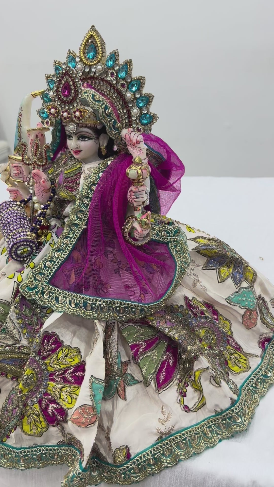 Load video: 🌟 Mata Rani (multi colour)