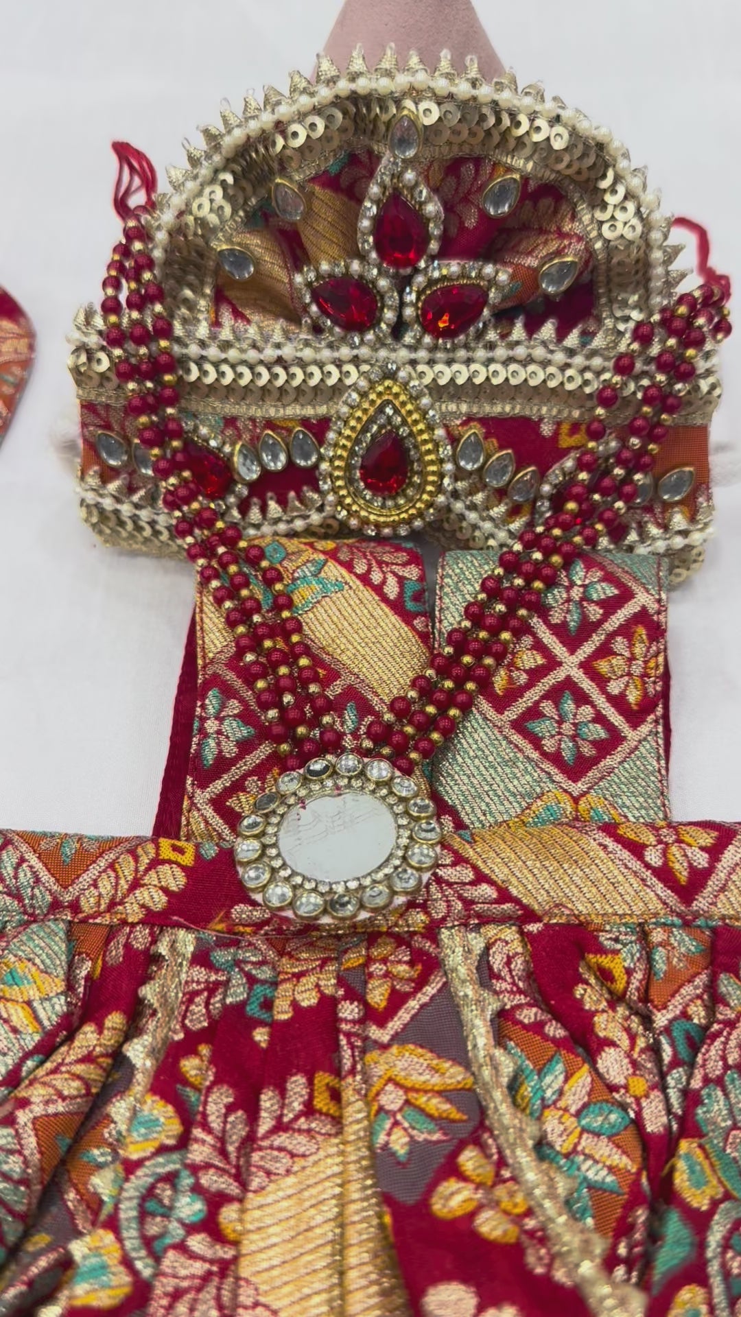 Load video: 🌟 Gauri Shankar (multi colour)