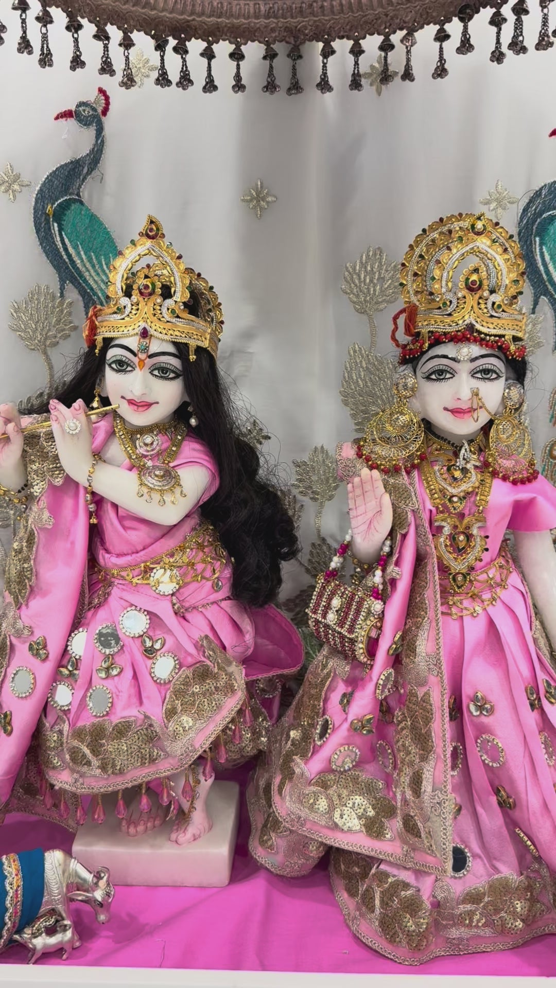 Load video: 🌟 Radha Krishna (light pink with mirror work)