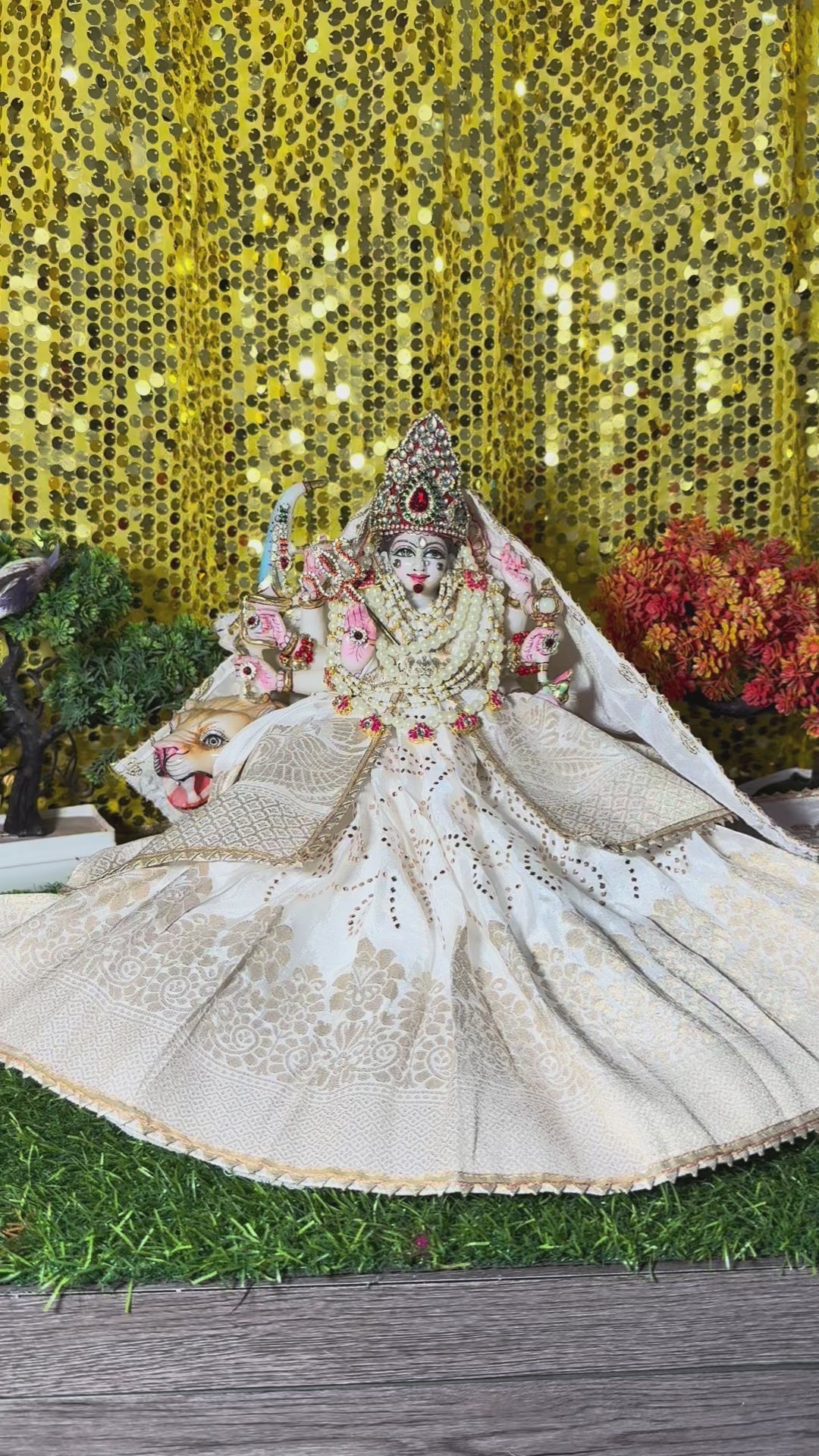 Load video: 🌟 Mata Rani (White with golden print)