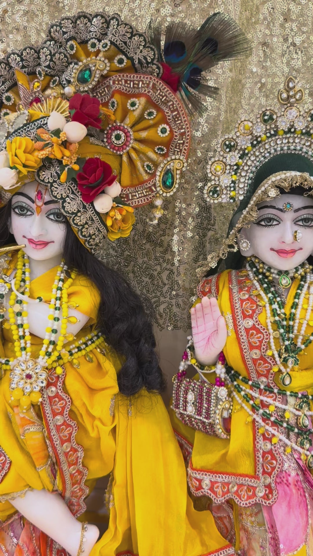 Load video: 🌟 Radha Krishna (Yellow with orange border)