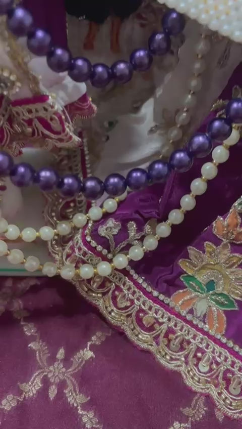 Load video: 🌟 Radha Krishna (cream with pink)