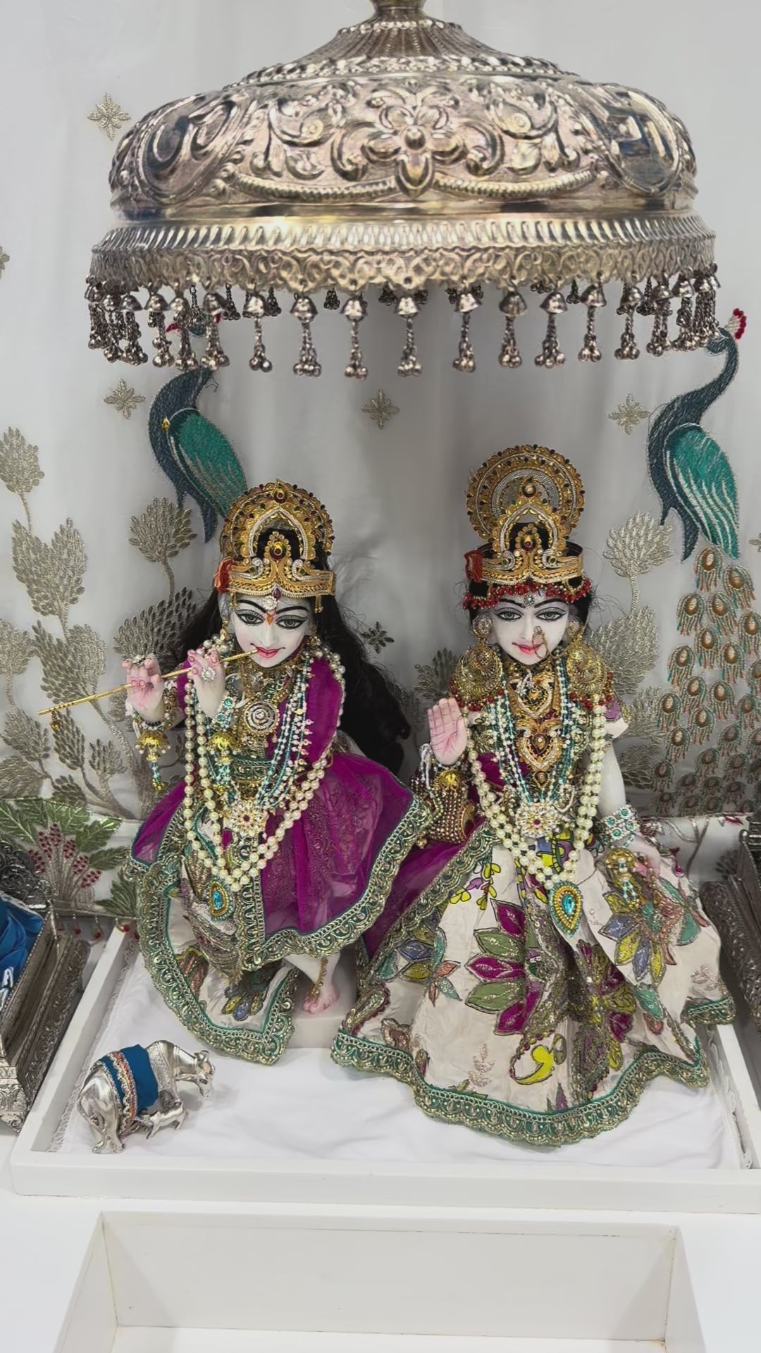 Load video: 🌟 Radha Krishna (Magenta &amp; Cream)
