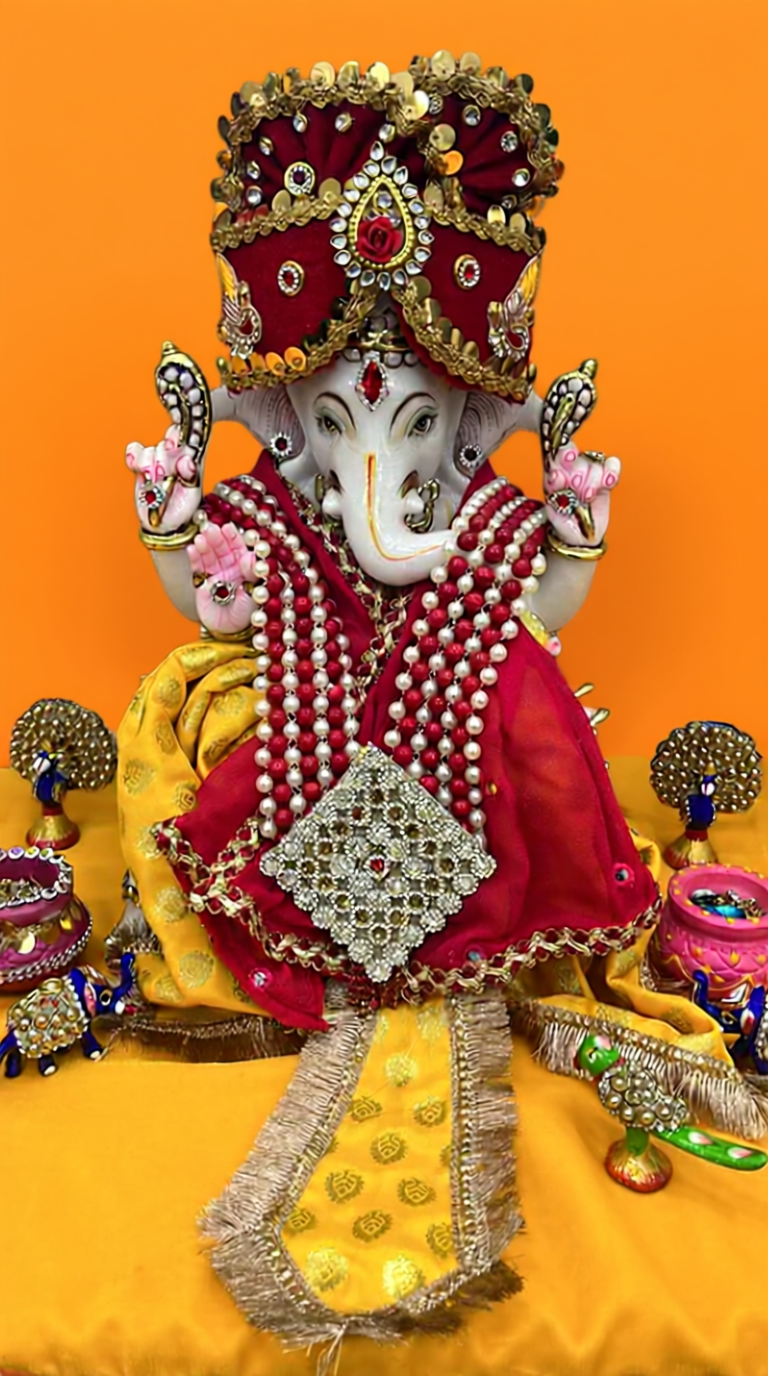 🌟 Ganesh ji (Yelow & Orange with Red Mukut)